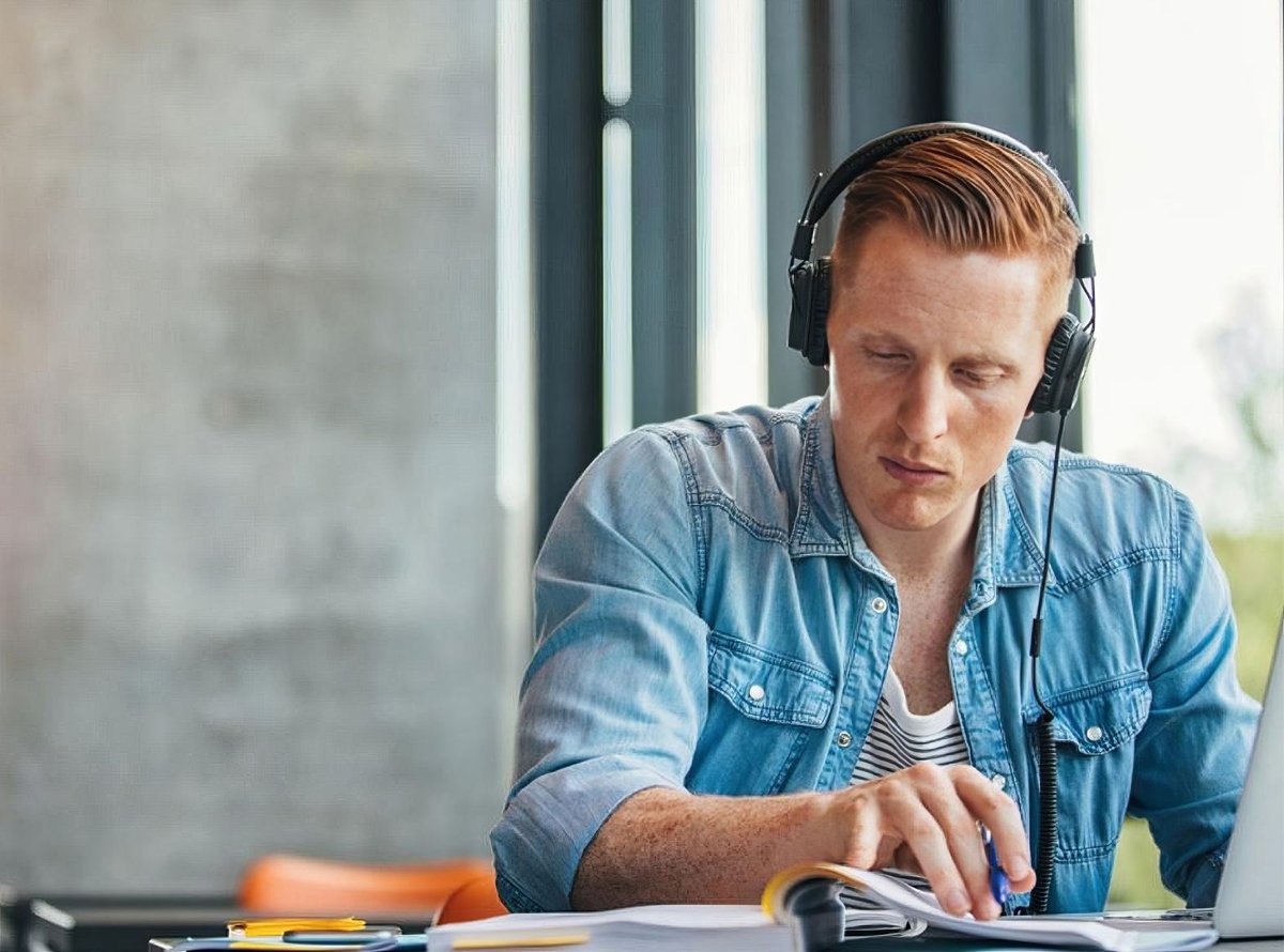 Brand chemistry creates a confident and contemporary brand for start-up McCloud